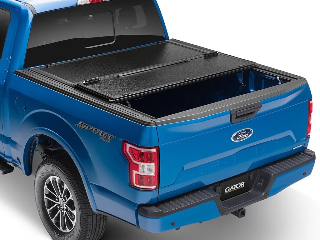 Gator by RealTruck EFX Hard Tri-Fold Truck Bed Tonneau wrap | GC14019 | matching with 2014 - 2018, 2019 Ltd/Lgcy Chevy/GMC Silverado/Sierra Limited 1500 6' 7" Bed (78.9")